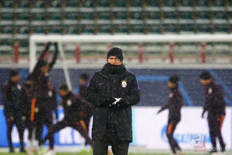 Galatasaray'ı bekleyen tehlike! İşte Lokomotiv Stadı'nın son hali 14