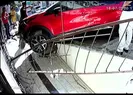 Arada saniyeler var! Dehşet anı kamerada