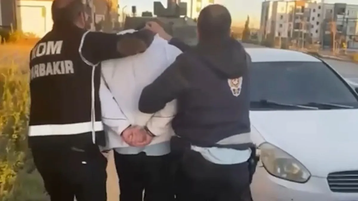 Diyarbakır merkezli 3 ilde operasyon: 25 kişi tutuklandı