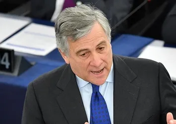 Avrupa Parlamentosu'nun yeni başkanı Tajani oldu