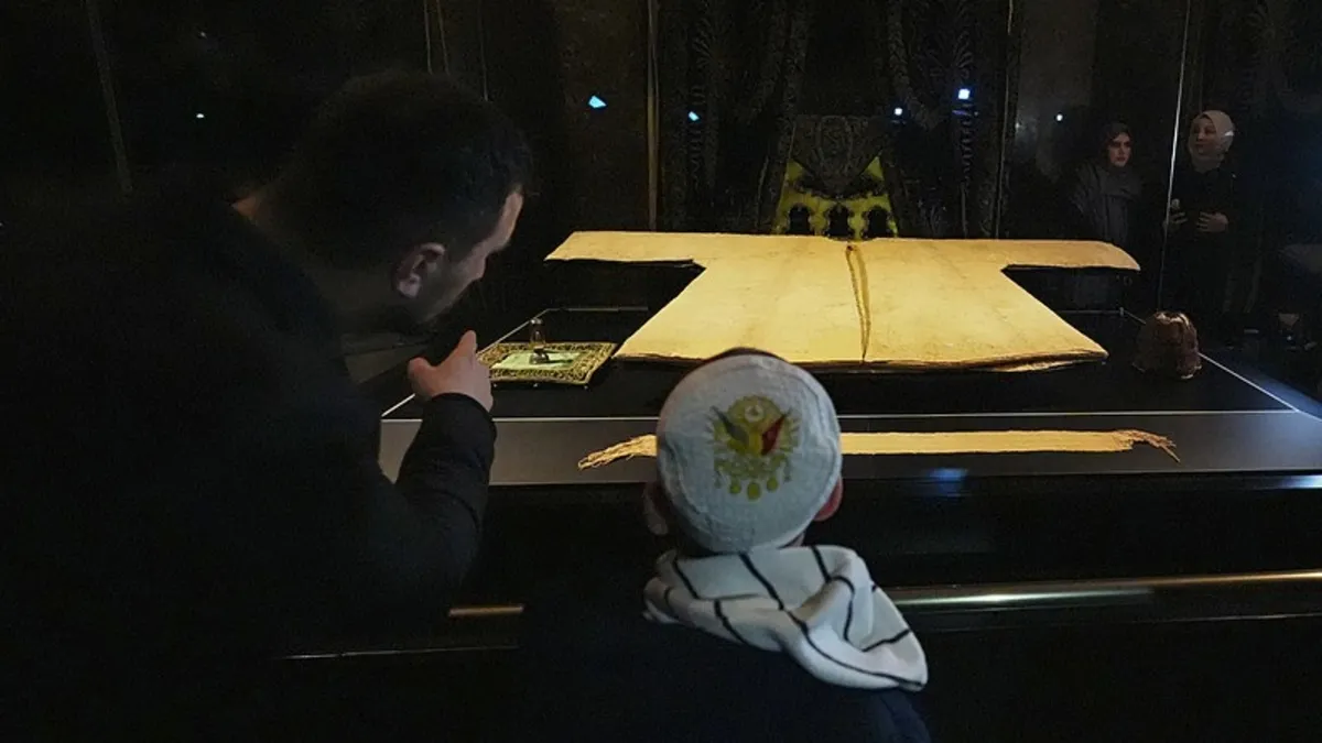 Ramazan'da Hırka-i Şerif'e yoğun ilgi!