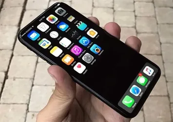 Cüzdan boşaltan iPhone 8 geliyor!