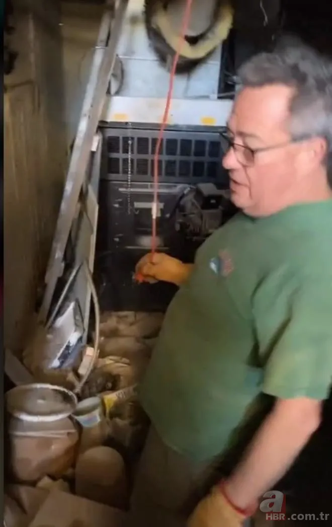 Evinin ortasında rögar kapağı buldu! Bakın nereye çıktı 3