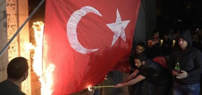 Ermenistan’da Türk bayraklarını yaktılar