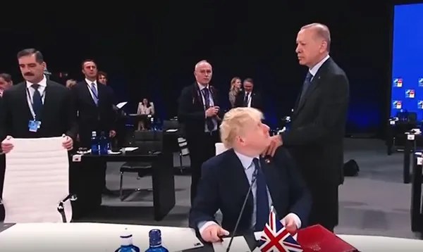 Tek bir oy bile çok önemli! AK Parti’den ikinci tur öncesi yeni reklam filmi! Büyük Türkiye zaferi için hep birlikte sandığa...