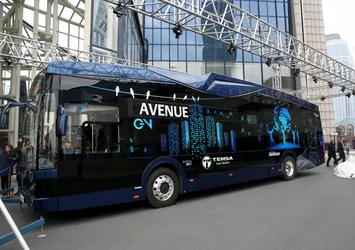 Türkiye'nin ilk yüzde 100 yerli elektrikli otobüsü yola çıktı