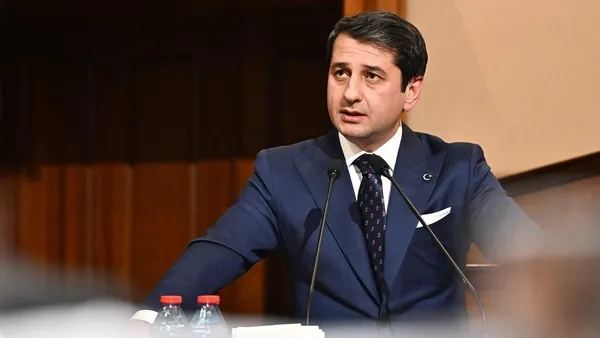 1711005745714.jpg Meral Akşener'den Ekrem İmamoğlu'na sağlı sollu! Namus sözü verdi 'ahlaksız sahtekar' diyerek tanımladı - 6