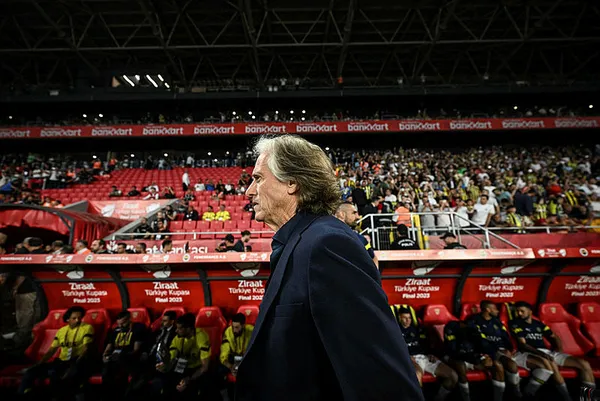 son-dakika-fenerbahce-resmen-duyurdu-jorge-jesus-ile-yollar-ayrildi-1686582511694.jpg Son dakika: Fenerbahçe resmen duyurdu: Jorge Jesus ile yollar ayrıldı - 1