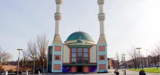 Hollanda’da camiye alçak saldırı! Müslümanlar diri diri yakılmalı