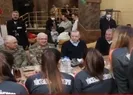 Başkan Erdoğan, Mehmetçik ile iftar yaptı