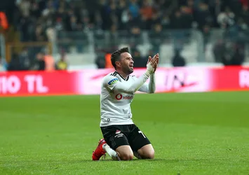 Gökhan Gönül Fenerbahçe'ye mi transfer oluyor? Flaş iddia