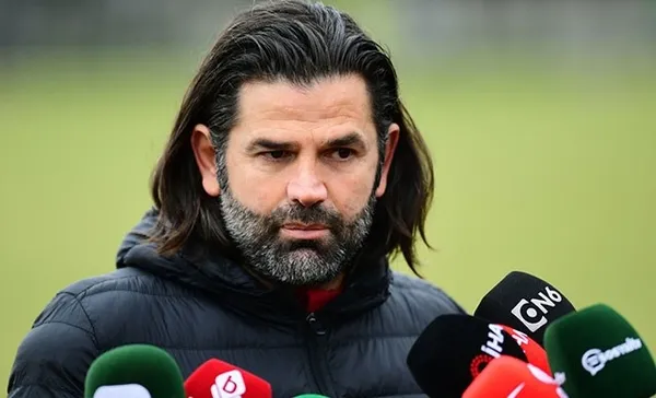 Gençlerbirliği Teknik Direktör Mehmet Altıparmak ile yollarını ayırdı - 1