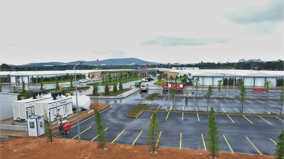 Sağlık Bakanlığı Prof. Dr. Feriha Öz Acil Durum Hastanesi’nin yapım aşamasını paylaştı | Video