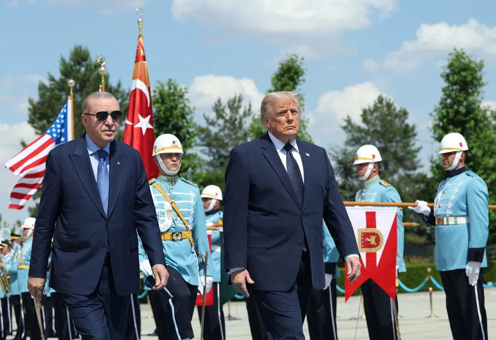 katil-netanyahunun-f-35-itirazina-trumptan-rest-kimse-bana-ne-yapmam-gerektigini-soyleyemez-ankaraya-destek-me-1785173019013.jpg Katil Netanyahu'nun F-35 itirazına Trump'tan rest: "Kimse bana ne yapmam gerektiğini söyleyemez" | Ankara'ya destek mesajı - 2