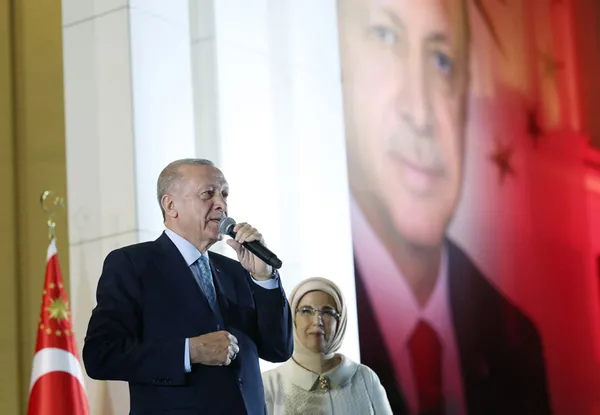 DEVA Partili Elif Esen’den seçmenlere hakaret! Kazanamayınca akılsızsınız göndermesi yaptı! CHP ve İYİ Parti’ye de eleştiri yağmuru