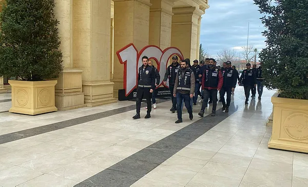 a-haber-muhabiri-ahmet-nazif-vurala-saldiran-supheliler-tutuklandi-1705667040304.jpg A Haber muhabiri Ahmet Nazif Vural'a saldıran şüpheliler tutuklandı - 1