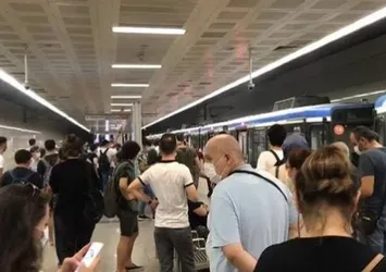 İstanbul'da tramvay şoku