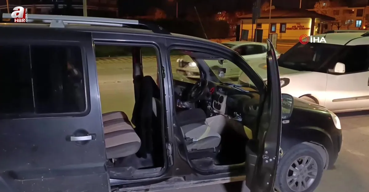 Seyir halindeki aracı kurşuna dizdiler!