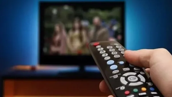 Yılbaşı gecesi TV’de neler var? 31 Aralık 2022 televizyonda hangi diziler var? TV YAYIN AKIŞI...