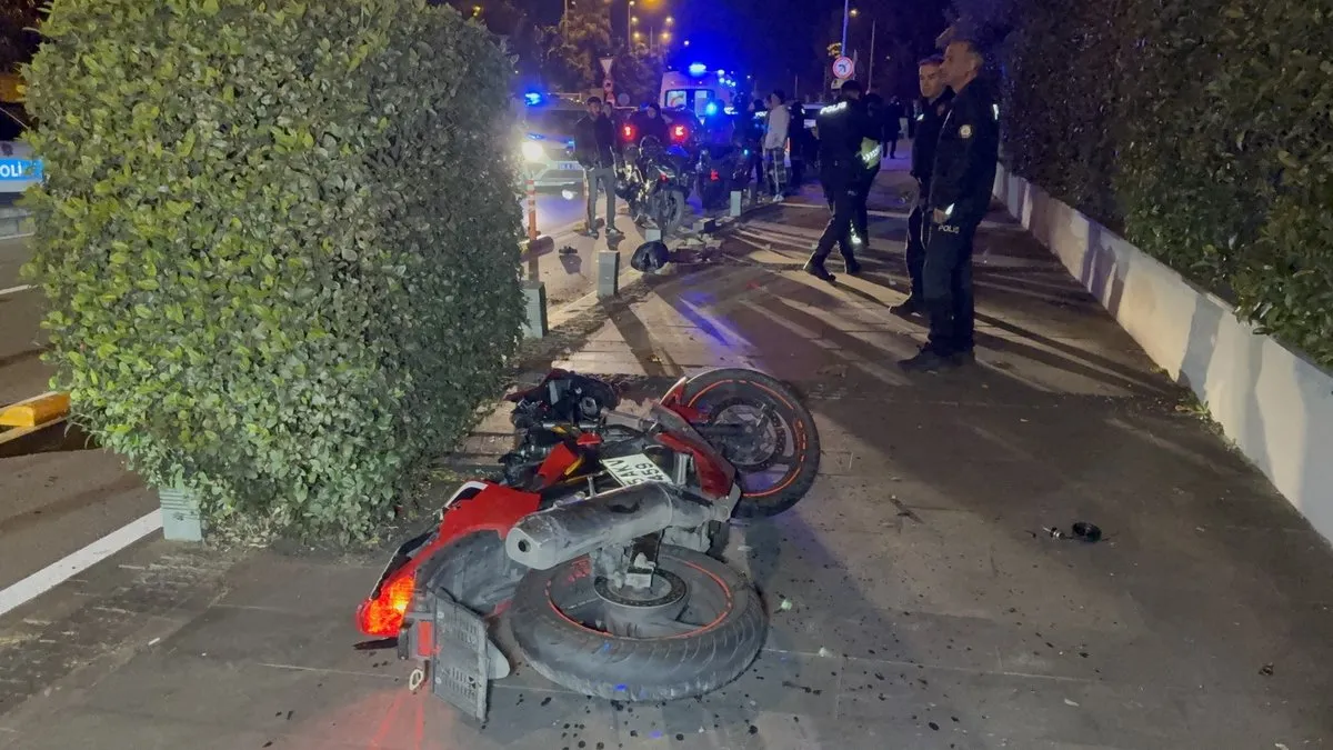 Samsun'da motosiklet sürücüsü yayaya çarptı