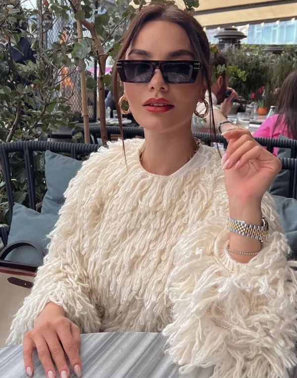 hazal-filiz-kucukkose-uvey-anne-oldu-1683551982914.jpg Hazal Filiz Küçükköse “Üvey Anne” oldu - 3
