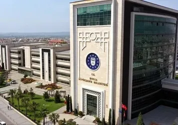 CHP'li Bursa Büyükşehir Belediyesi'nde taciz! Genç kızı işten çıkardılar