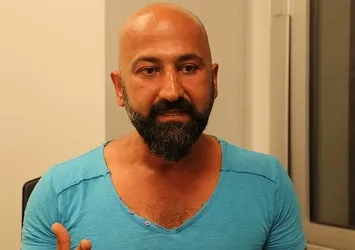 Darbecileri durdurmak için tankın önüne yattı