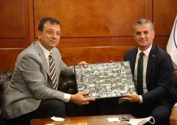 Özgür Özel'i yok saydı CHP teşkilatına İYİ Parti talimatı gönderdi! Ekrem İmamoğlu'ndan İYİ Parti'yi dizayn girişimi: Meral Akşener...