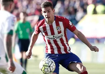 Fransız futbolcu Hernandez'in 7 ay hapsi istendi