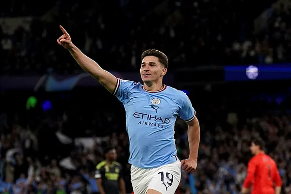 UEFA Şampiyonlar Ligi’nde finalin adı Manchester City - Inter! İstanbul için iki bileti alan takımlar belli oldu