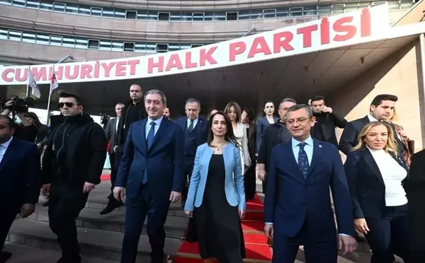 DEM Parti’den bir skandal daha! PKK sempatizanı Abdullah Zeydan’ı aday yaptılar | PKK sizi tükürüğüyle boğar nidaları atmıştı