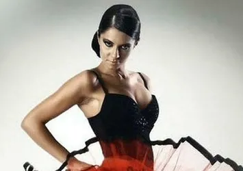 İlaçla bayıltıp evini soydular