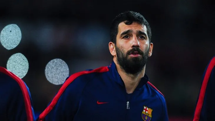 İngilizlerden ses getiren Arda Turan haberi! Turan ve Raiola...