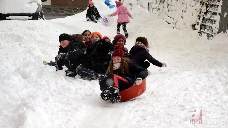 24 Şubat Pazartesi okul var mı, yok mu? İstanbul’da okullar tatil mi? Eğitime ara verilen iller 15