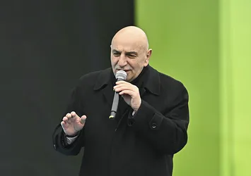 Cumhur İttifakı ABB Başkan adayı Turgut Altınok müjdelerini peş peşe sıraladı: Başkent demir ağlarla örülecek! | Emekliye esnafa öğrenciye destek...