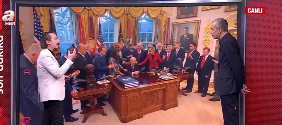 oval-ofiste-sir-ayin-trumpi-kusatan-evanjelist-ve-siyonist-lobi-desifre-oldu-1773005406479.jpg Oval Ofis’te sır ayin! Trump’ı kuşatan Evanjelist ve siyonist lobi deşifre oldu - 6