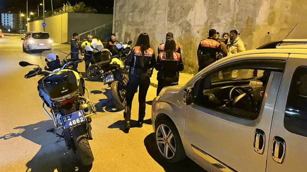 Gürültü kirliliği yapan sürücüyü polis affetmedi