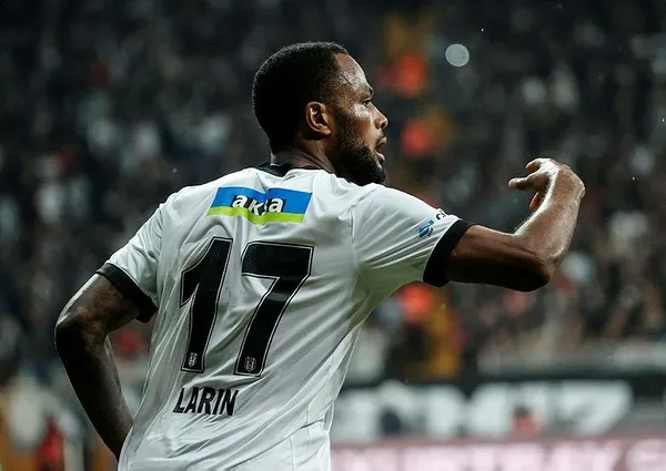 cyle-larin-surprizi-italyan-devine-onerdiler-1646927122484.jpeg Beşiktaş'ta beklenmedik gelişme: Cyle Larin İtalyan devi Milan'a önerildi - 2