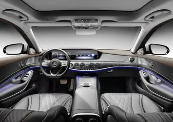 Mercedes-Benz 400 bin aracını geri çağırdı
