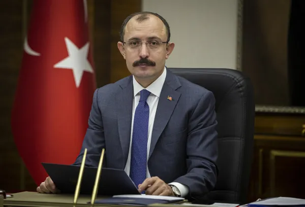 Ticaret Bakanı Mehmet Muş'tan Kemal Kılıçdaroğlu'na "e-ticaret kanunu" çağrısı: Topluma açıkla! Meclis'te "Evet" AYM'de "Hayır" - 1