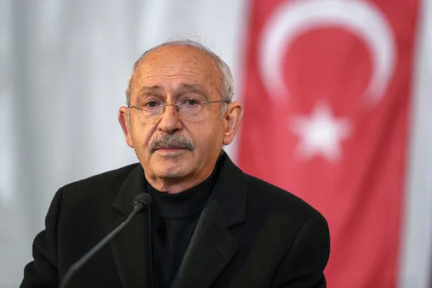 Kemal Kılıçdaroğlu maaşı ne kadar, kaç TL? Türkiye Tek Yürek Kampanyasına hangi maaşını bağışladı? CHP Genel Başkanı Kemal Kılıçdaroğlu kaç tane maaş alıyor?
