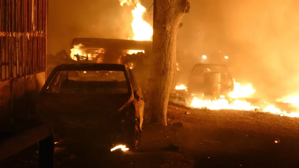 Son dakika: Samsun'da sanayi sitesinde yangın