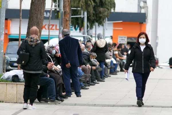 Koronavirüs haritasında korkutan gelişme! 11 ilde kırmızı alarm