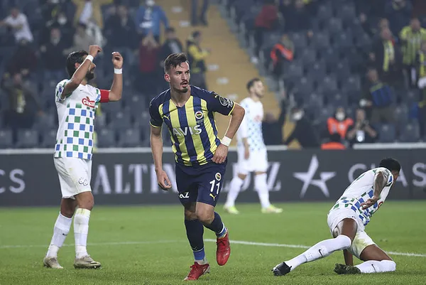 fenerbahce-4-caykur-rizespor-0-mac-sonucu-fenerbahce-4-golle-kazandi-1638727506176.jpg Fenerbahçe: 4 - Çaykur Rizespor: 0 MAÇ SONUCU | Fenerbahçe 4 golle kazandı - 1