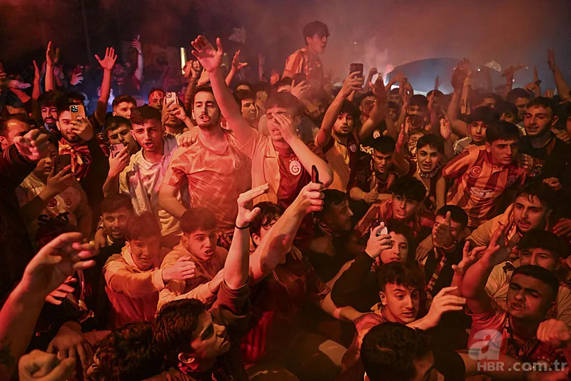 Galatasaray'ın şampiyonluğu tüm yurtta kutlanıyor! Taraftarlar sokaklara döküldü 2