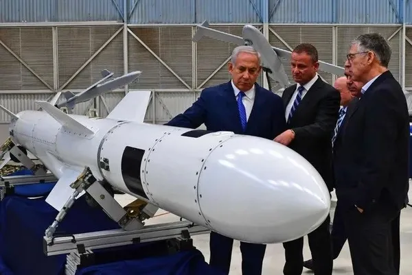 israilin-iran-planini-duyurdular-nukleer-tesisler-vurulacak-1712655673938.jpeg Katil İsrail’in İran planı ortaya çıktı! İngiliz basını duyurdu - 4