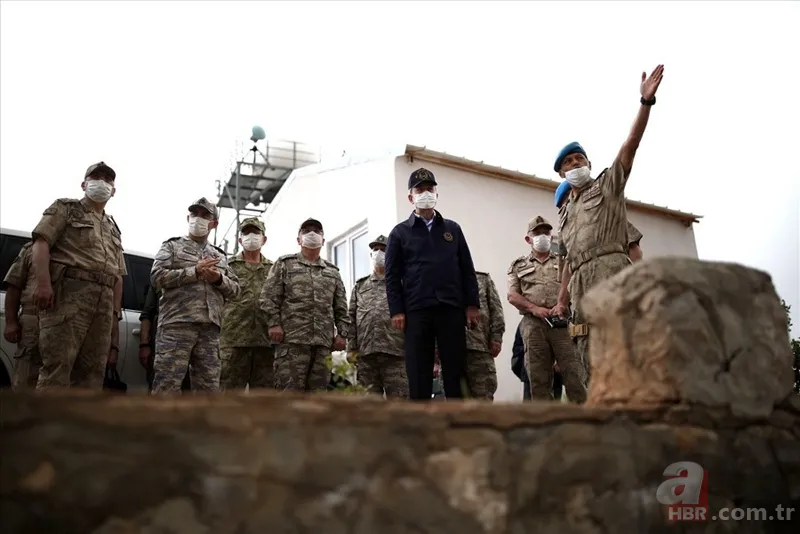 Bakan Akar ve komutanlardan karargahta yoğun mesai! Sabahın ilk saatlerine kadar ışıklar sönmedi 17