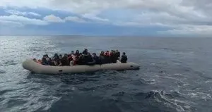 Balıkesir’de 36 düzensiz göçmen kurtarıldı