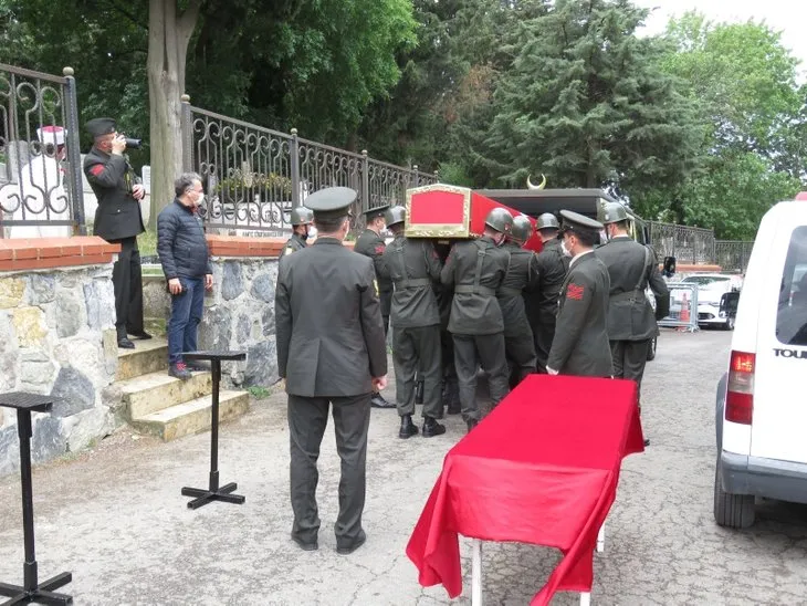 28 Şubat zulmünün baş mimarı İsmail Hakkı Karadayı 27 Mayıs darbesinin yıl dönümünde gömüldü