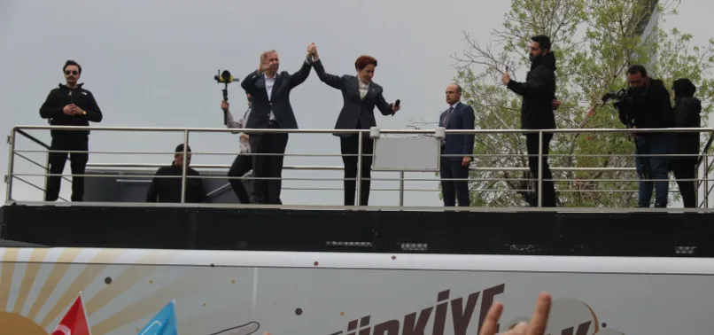 Meral Akşener'e halkın "tokadı" çok sert oldu! Meydanlarda İYİ Parti'ye büyük şok